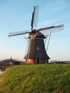 This Way to Holland